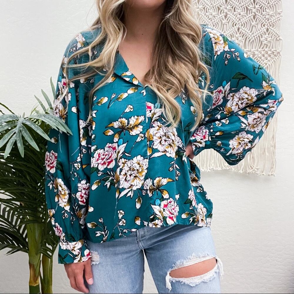 Vacate the Label Floral Dolman Collared Top